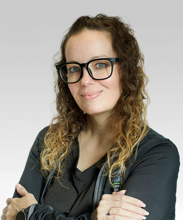 Misti Register, Licensed Cosmetologist